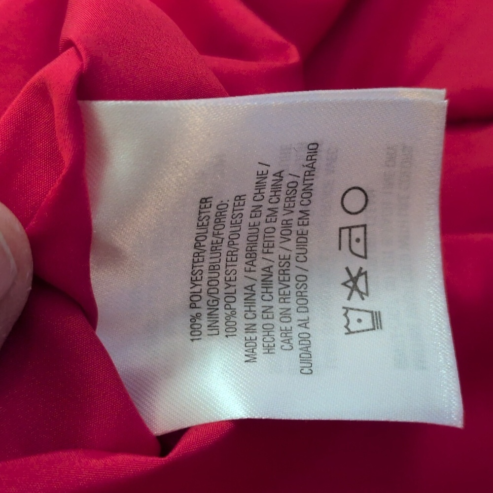 Tahari Seliah Dress Floral With Gold Chain Accents NWT - Picture 13 of 14